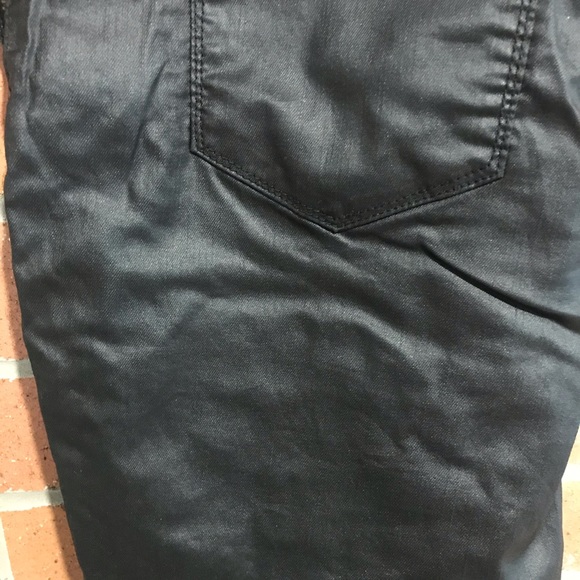 LADIES WETLOOK JEAN - BLACK - Picture 2 of 7